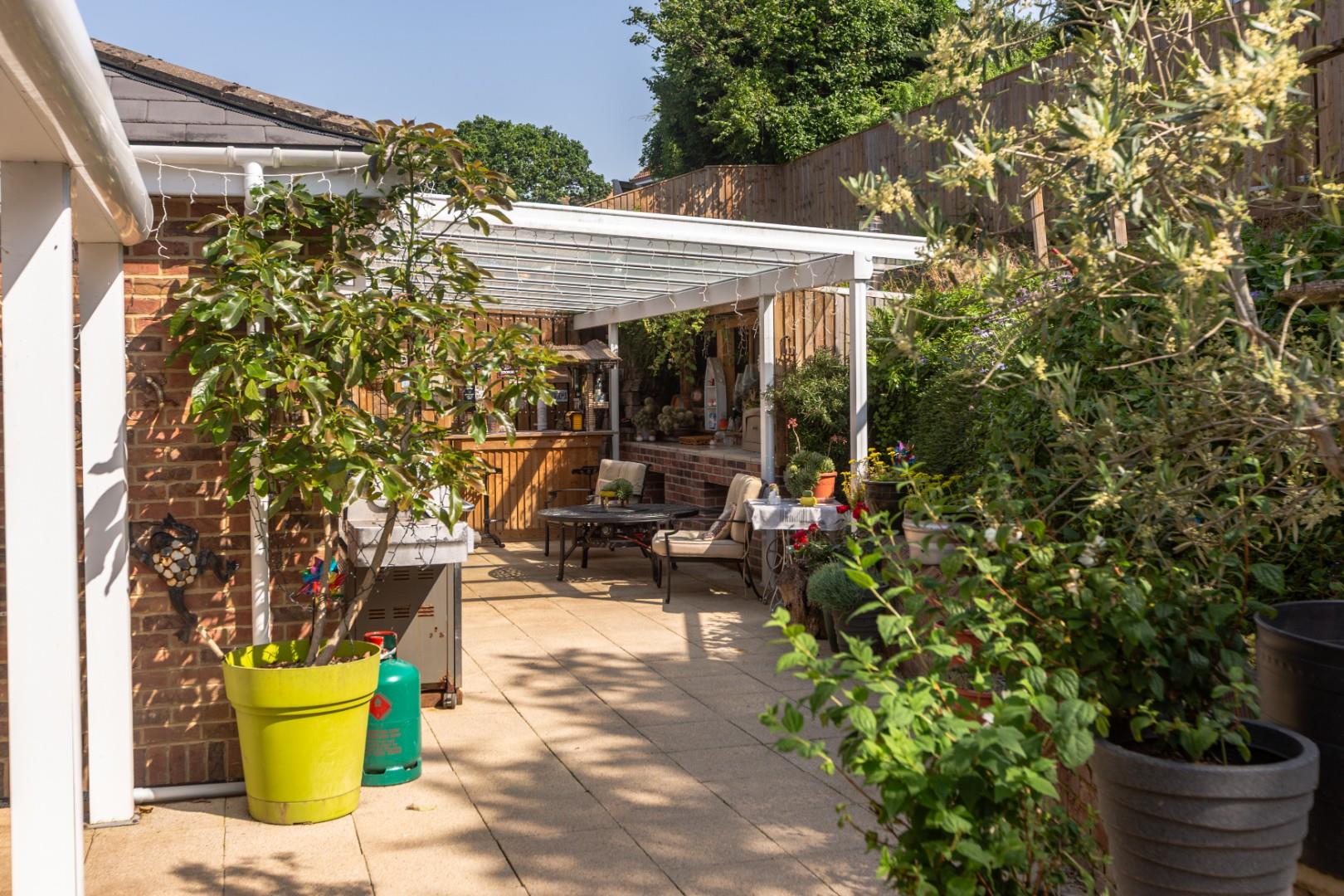 Moorland Avenue, Newton, Mumbles, SA3 4UA